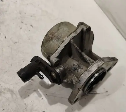 Renault Laguna II Vacuum pump 8200072985