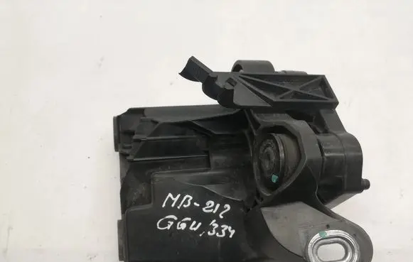 Mercedes-Benz E W212 ABS pump bracket A2124301410