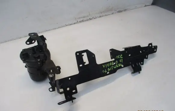 Opel Vivaro Fuel filter bracket/mount holder 82 00 618 583