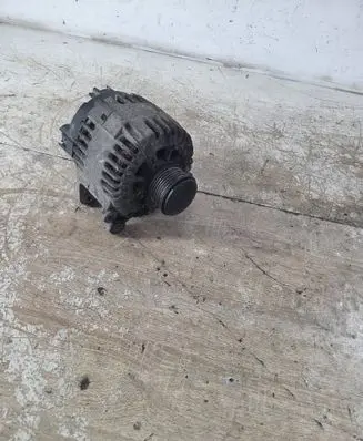 Volkswagen Golf Plus Generator/alternator 06F903023C 2542695E