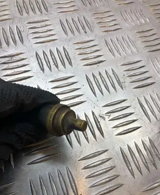 Coolant temperature sensor