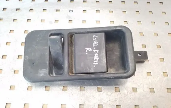 Iveco Daily 35 - 40.10 Rear door interior handle