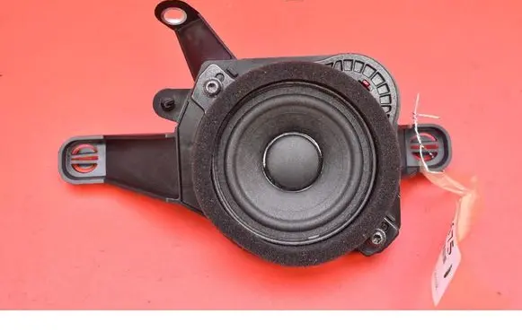 Volvo V60 Subwoofer speaker 31456872