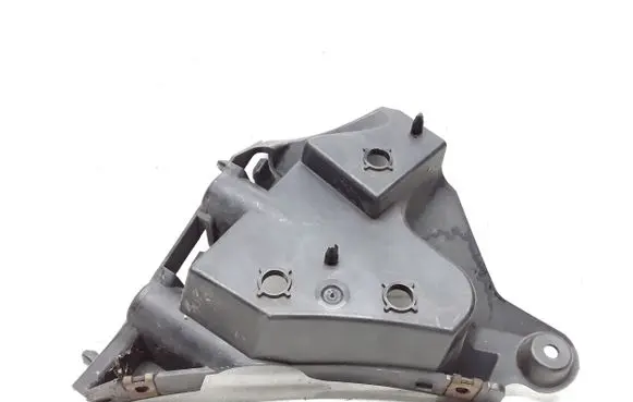 Front bumper mounting bracket