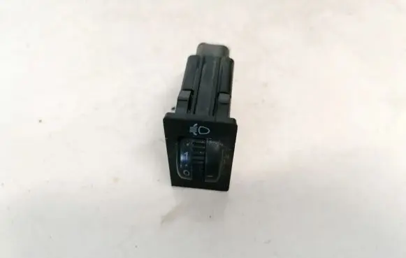 Toyota Avensis T250 Headlight level height control switch 8415205051 84152-05051