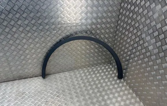 Tesla Model Y Front arch trim 165869300A 165869700A