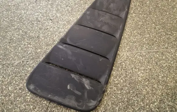 Ford Mustang V Tailgate/trunk side cover trim 