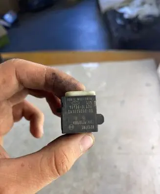 Hyundai Santa Fe Airbag deployment crash/impact sensor 959303l100