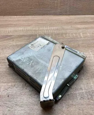 Volvo 850 Engine control unit/module ECU P09442008
