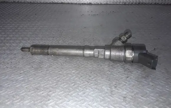 Hyundai Getz Fuel injector 0445110126