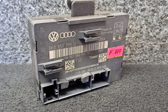 Audi Q5 SQ5 Door control unit/module 8K0959795D