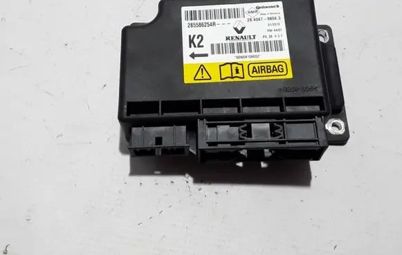 Renault Megane III Airbag control unit/module 285586254R