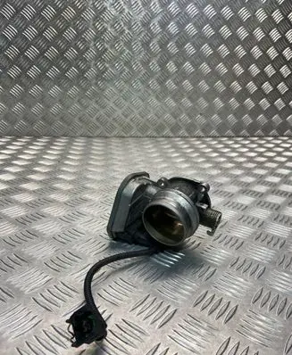 BMW 5 E60 E61 Throttle valve 7804373