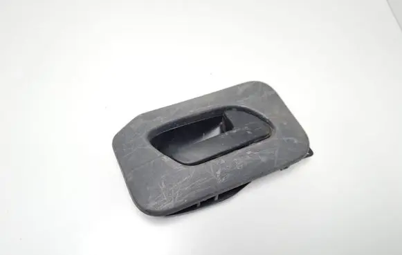Rear door interior handle