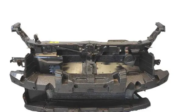 Nissan Qashqai Radiator support slam panel