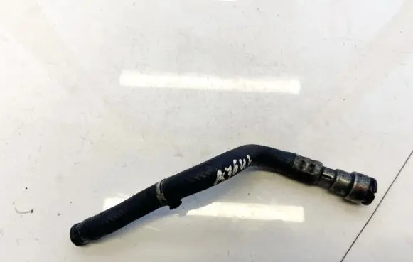 BMW 5 E39 Engine coolant pipe/hose