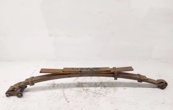 Toyota Hilux VIII Rear leaf spring 