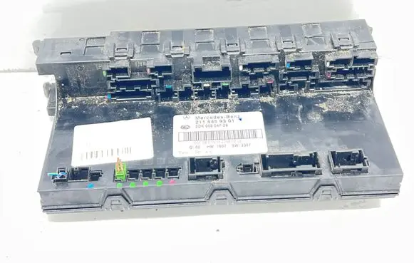 Mercedes-Benz E W211 Fuse module 2115459301 5DK00804729