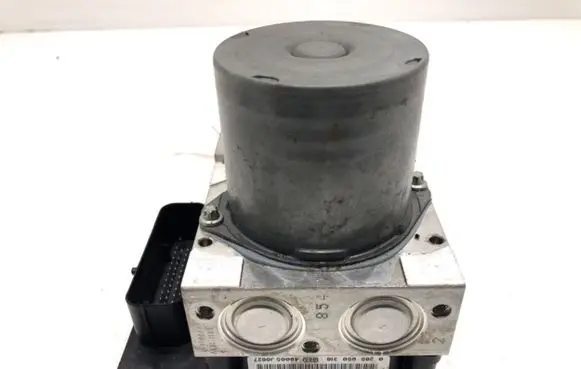 BMW X3 E83 ABS Pump 3414388