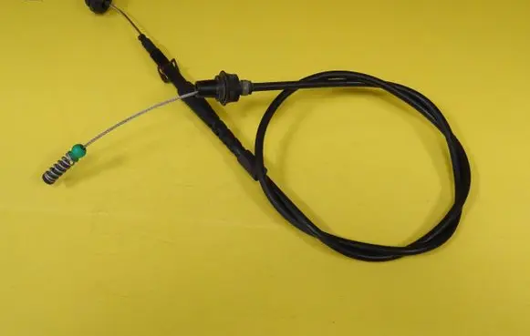 Volkswagen Golf III Throttle cable 1H0721555
