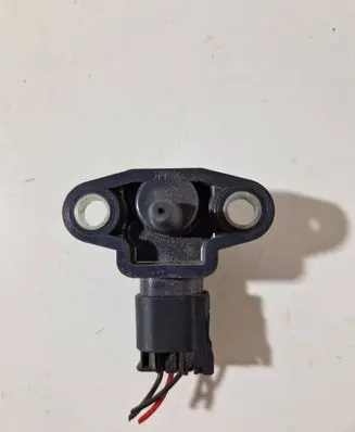 Mercedes-Benz R W251 Air pressure sensor A0051535028 070803