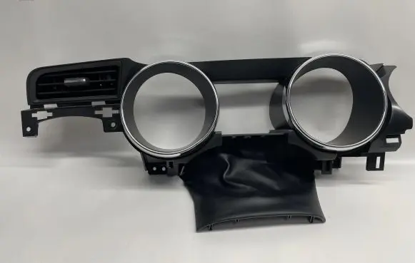 Ford Mustang VI Dashboard trim FR3B63044D70B