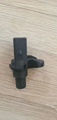 BMW 7 E38 Camshaft position sensor 7506273