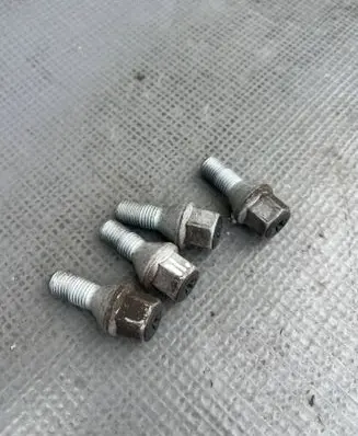 Renault Austral Nuts/bolts