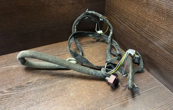 Renault Trafic II (X83) Front door wiring loom 8200364548 93853144