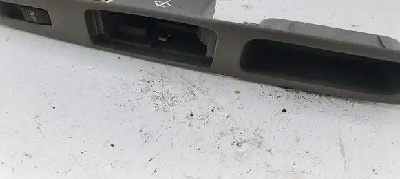 Toyota Avensis Verso Electric window control switch 7447427244100