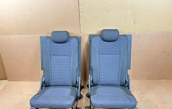 Opel Zafira C Rear seat 