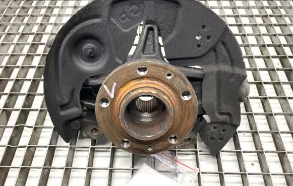 Toyota ProAce City Front wheel hub spindle knuckle