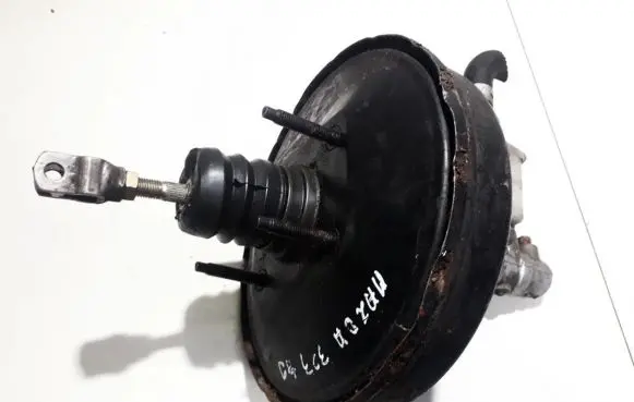 Mazda 323 Brake booster 83304009