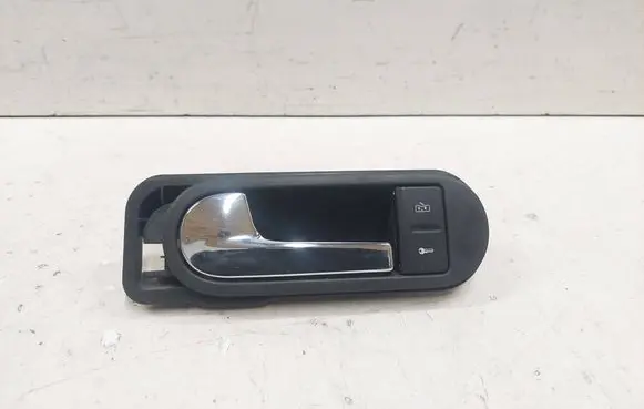 Volkswagen Golf Plus Front door interior handle 5M0837197