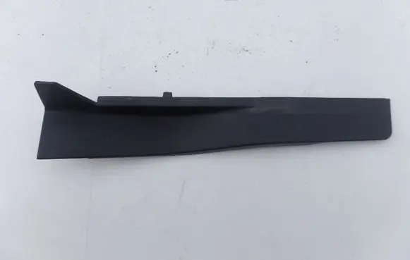 Opel Corsa D Fender end trim 13232232 13221195