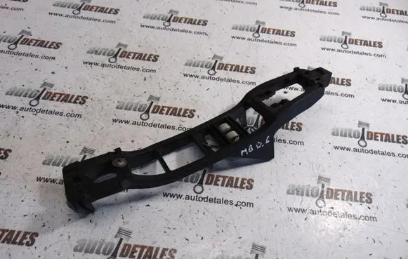 Rear door exterior handle/bracket