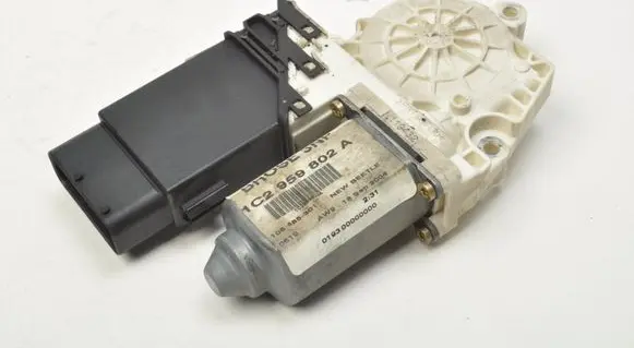 Volkswagen New Beetle Front door window regulator motor 1C2959802A