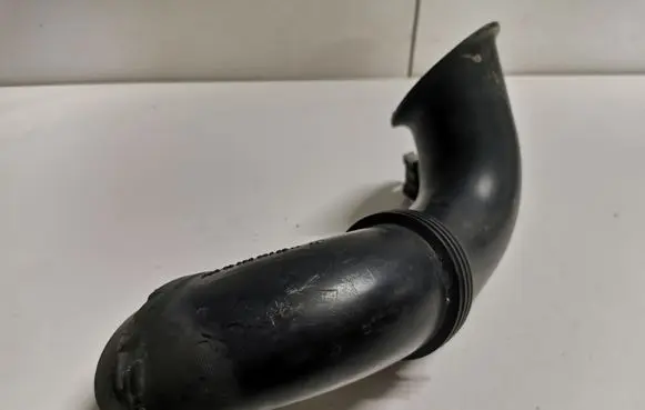 Citroen C4 Grand Picasso Air intake duct part 9658499780