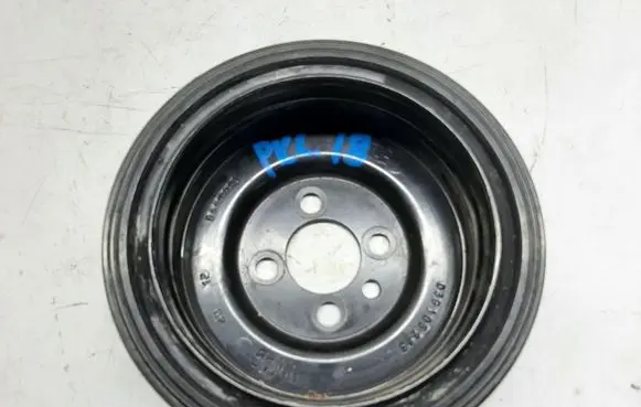 Skoda Octavia Mk3 (5E) Crankshaft pulley 03G105245 CLH