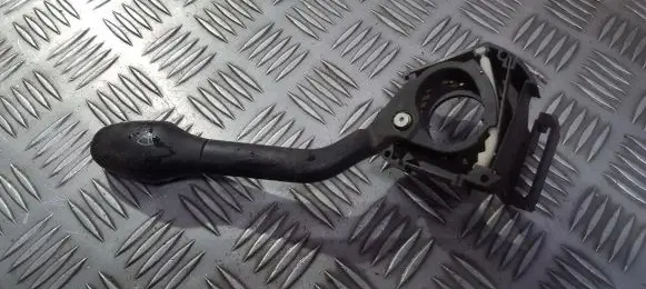 Volkswagen Golf III Wiper control stalk 1h6953503aa