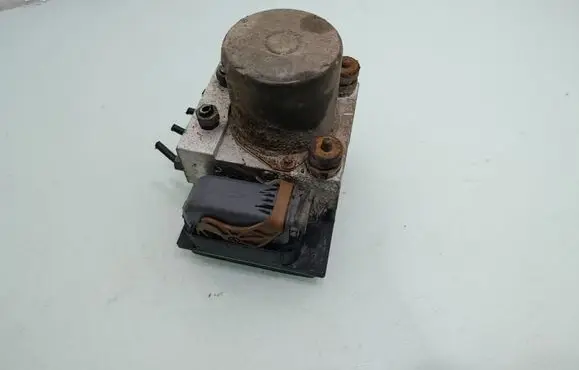 Peugeot 5008 ABS Pump 9664532380