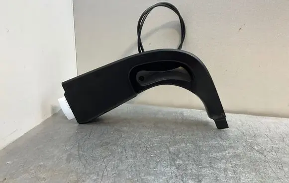 BMW 5 E60 E61 Engine bonnet (hood) release handle 9143458