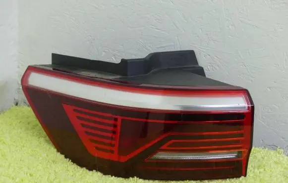 Volkswagen Multivan T7 Rear/tail lights 750945095B