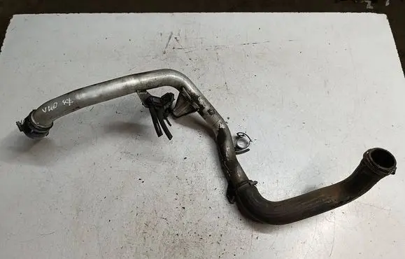 Volvo V40 Intercooler hose/pipe AV61-5L200-AB CZQ7A-14C13-B