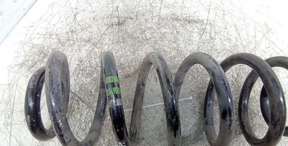 Audi A6 S6 C6 4F Front coil spring