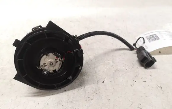 Volvo V70 Engine control unit/module fan 0130002843 8666595