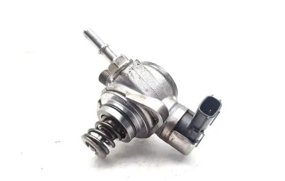 Nissan Pulsar Fuel injection high pressure pump 166307214R H8201437992
