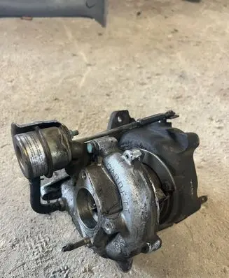 Nissan Almera N16 Turbo GT1549 5NBG527649 5M300