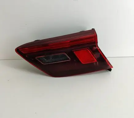 Volkswagen Tiguan Tailgate rear/tail lights 5NA945094G