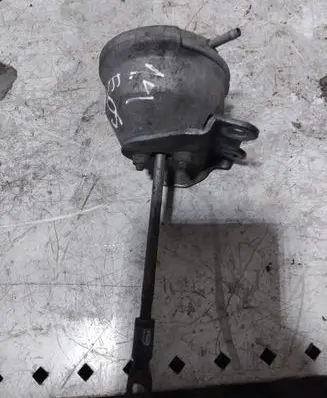 Volkswagen Eos Turbo solenoid valve 4937318020